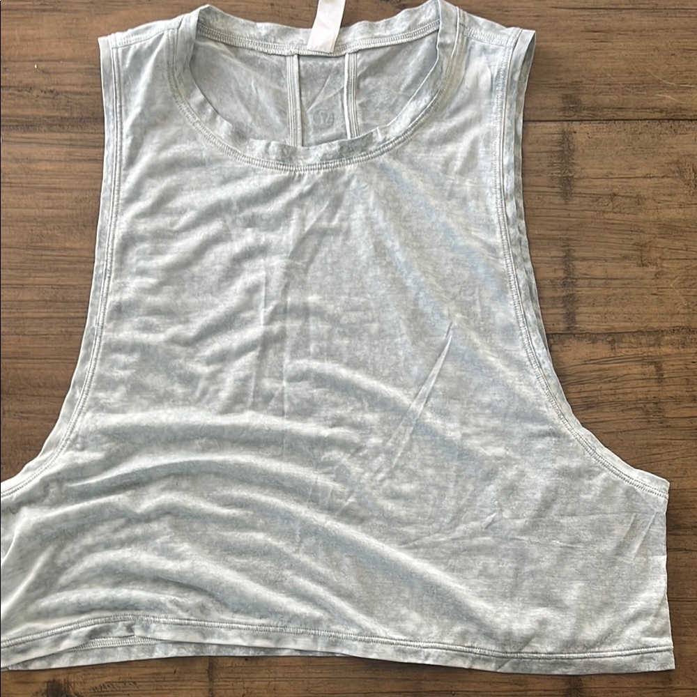 Women's Gray Sleeveless Top